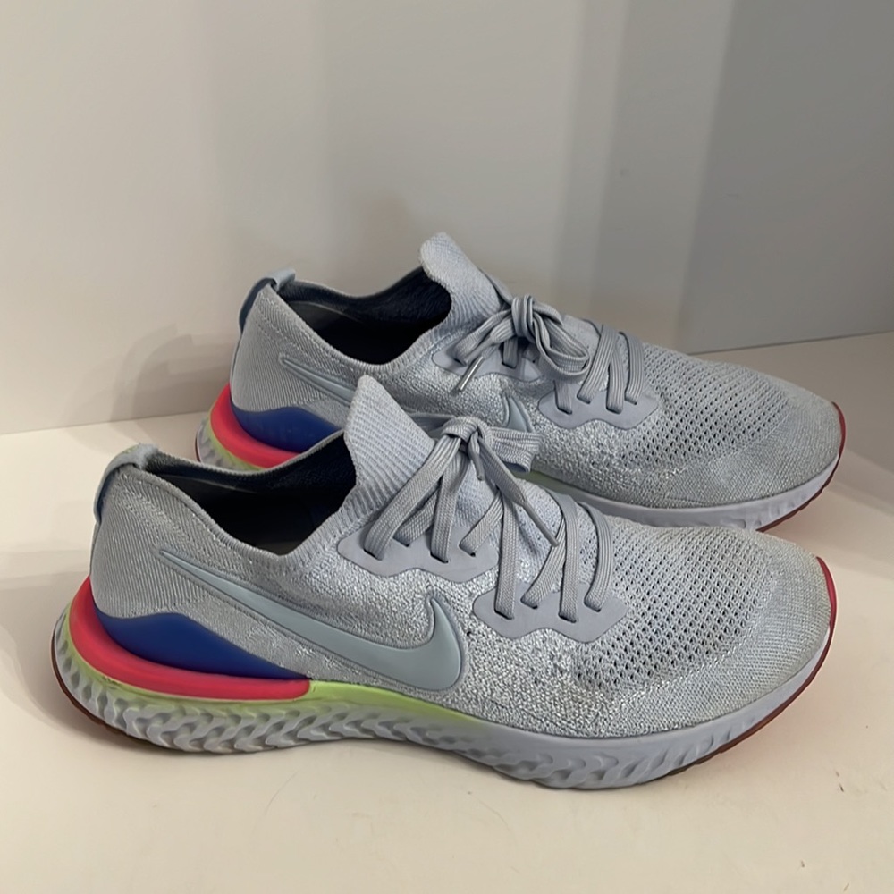 NIKE EPIC REACT MEN’S LIGHT GRAY SNEAKERS SZ 11.5